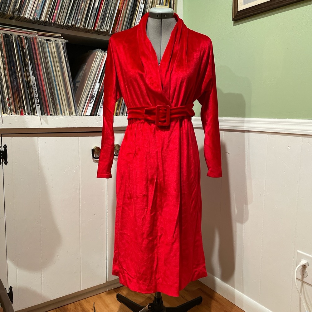 Vintage wrap dress with removable belt